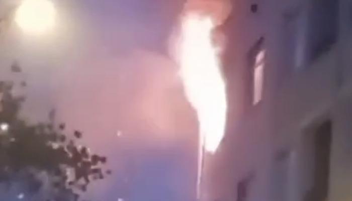 Yer: İstanbul!  Binada çıkan yangın hızla büyüdü: 1'i çocuk 2 kişi yaralandı