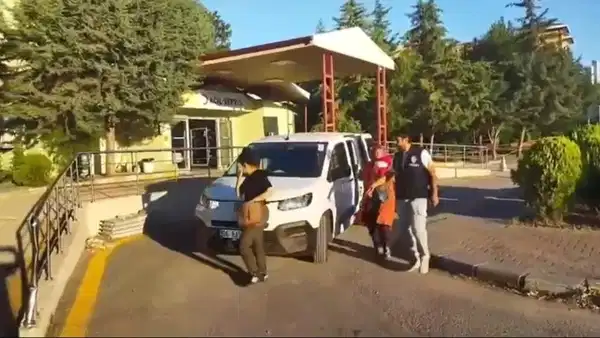 Ankara'da Çocukları Dilendiren Şüphelilere Operasyon: 11 Kişi Gözaltına Alındı