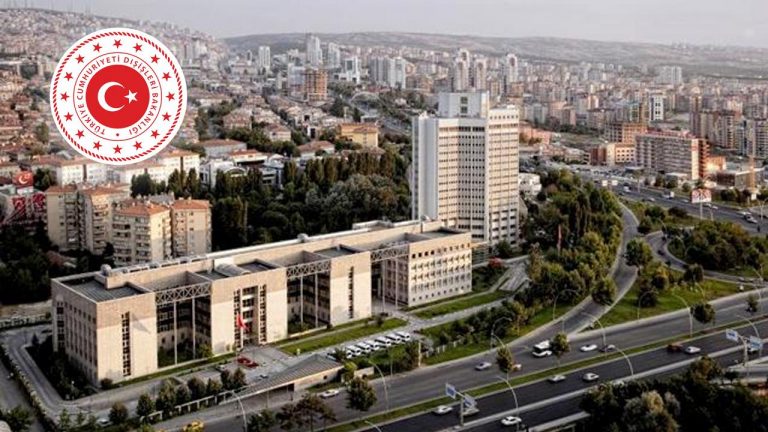“İsrail’in yaptığı insanlık tarihinin en büyük barbarlığıdır.”