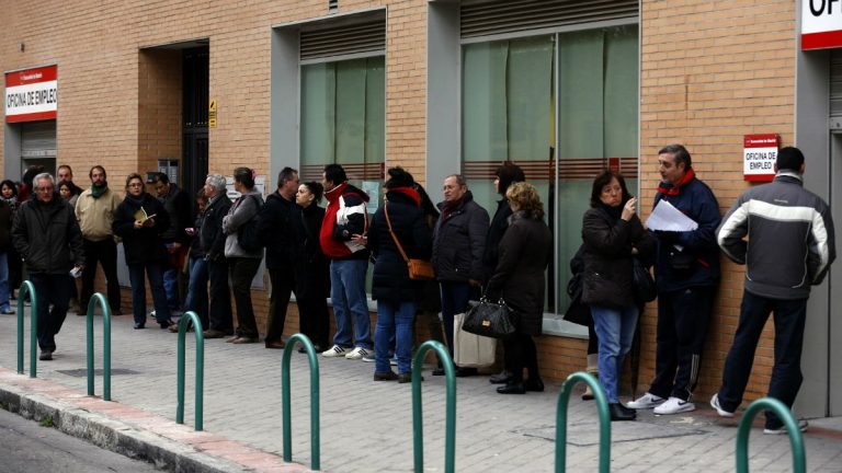 Avrupa'da uzun vadeli işsizlik: teknoloji gelişti, işgücü ihtiyacı azaldı