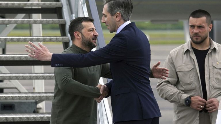 Biden'ın 'Başkan Putin' hatasına Zelenskiy'den yanıt: 'Hataları unutabiliriz'