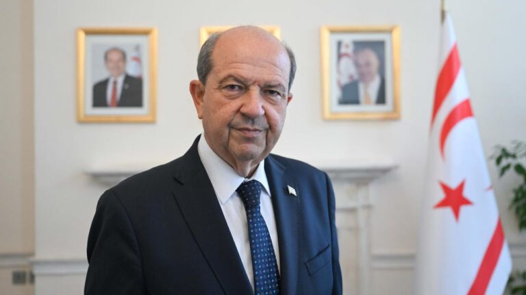 KKTC Cumhurbaşkanı Tatar: Rumların tehdit ve şantajlarına asla prim vermeyeceğim