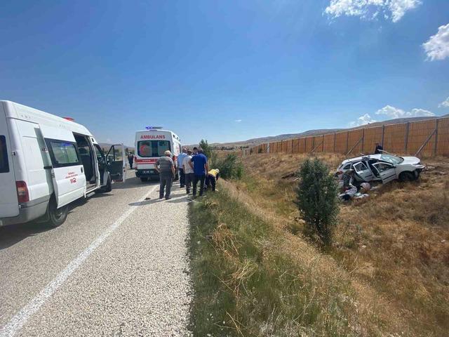 SIVAS 2'deki yol aracıdan 1 çocuk yaralandı 2