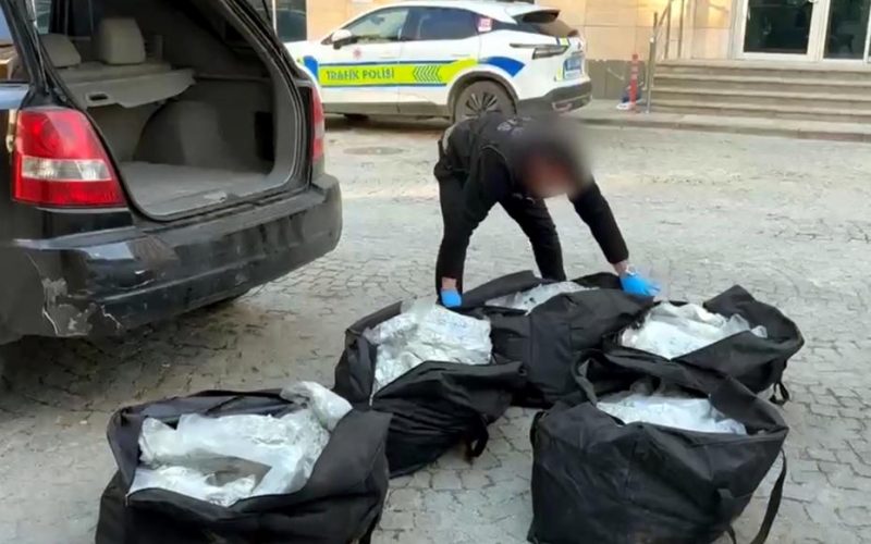 Edirne'de 90 kilo uyuşturucu ele geçirildi